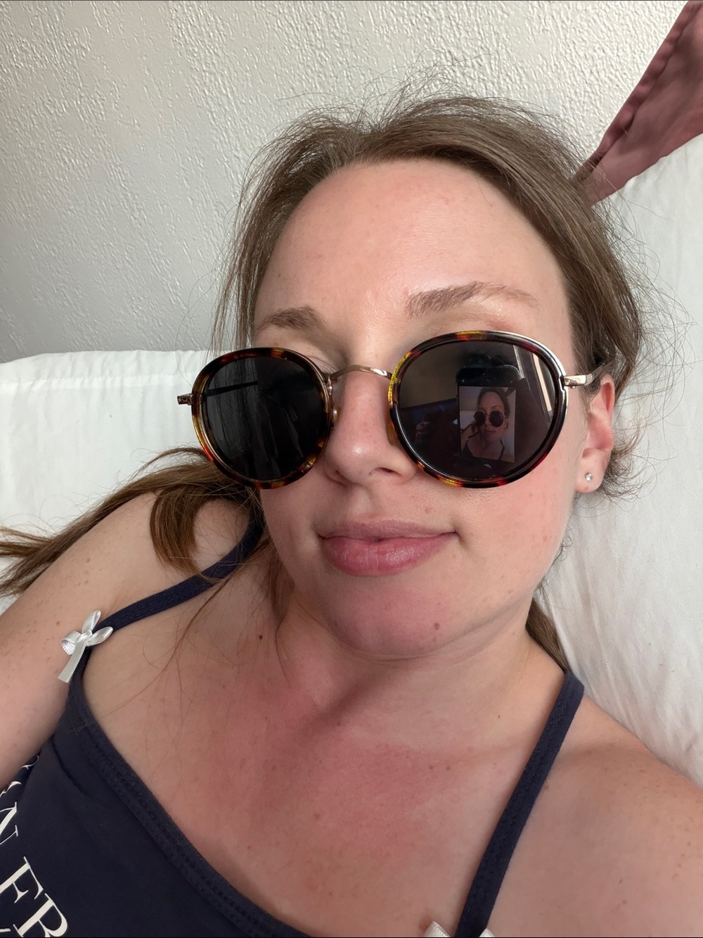 Glassy brown sunglasses + TB case
